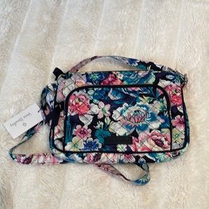 Floral Vera Bradley Bag! Never Used! Tag still on.